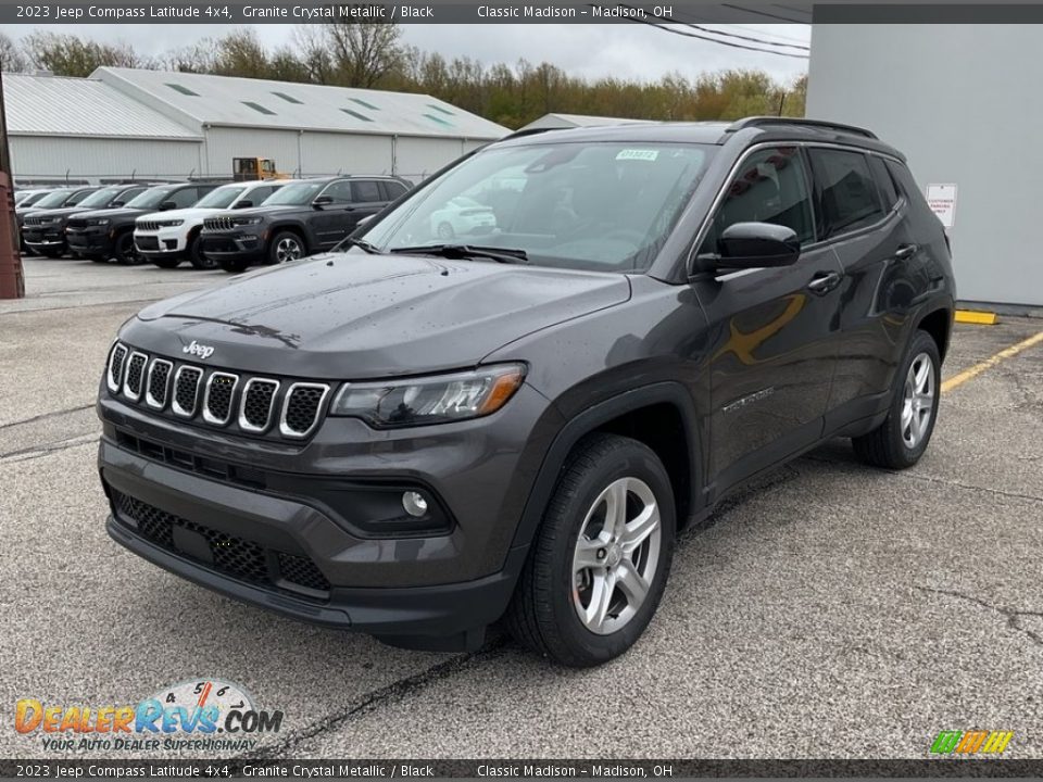 2023 Jeep Compass Latitude 4x4 Granite Crystal Metallic / Black Photo #13