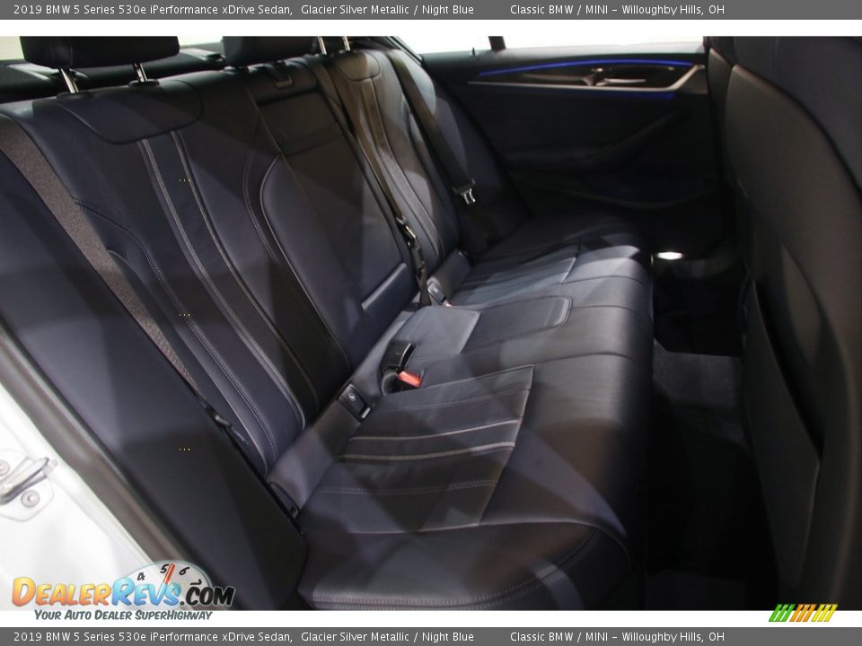 Rear Seat of 2019 BMW 5 Series 530e iPerformance xDrive Sedan Photo #25