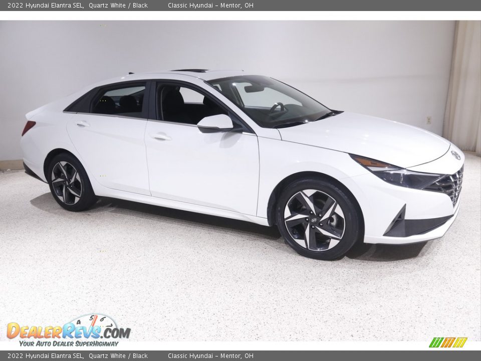 2022 Hyundai Elantra SEL Quartz White / Black Photo #1