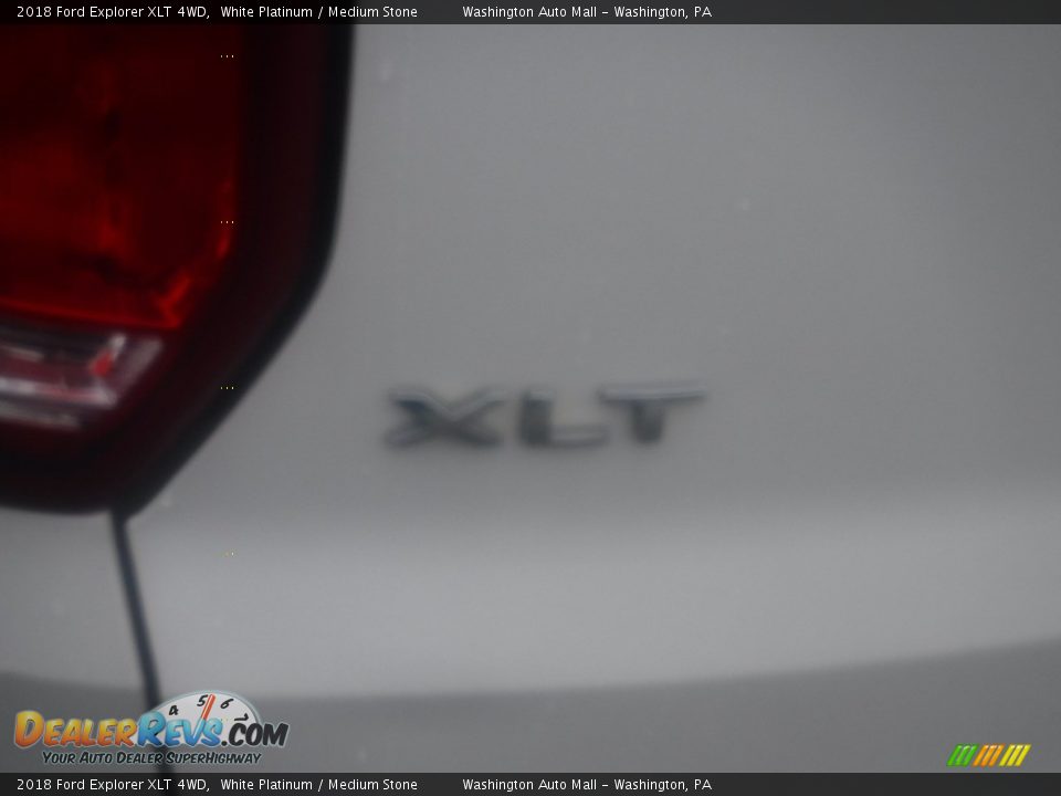 2018 Ford Explorer XLT 4WD White Platinum / Medium Stone Photo #9