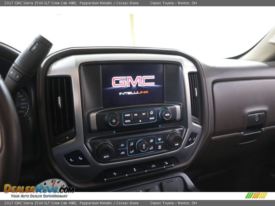 Controls of 2017 GMC Sierra 1500 SLT Crew Cab 4WD Photo #10