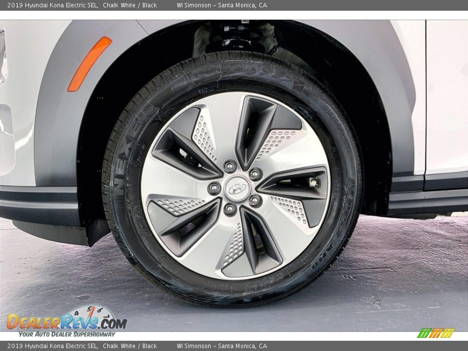 2019 Hyundai Kona Electric SEL Wheel Photo #8