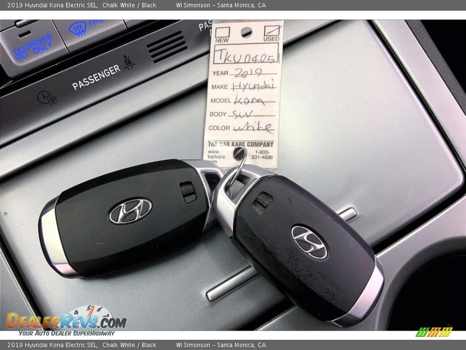Keys of 2019 Hyundai Kona Electric SEL Photo #11