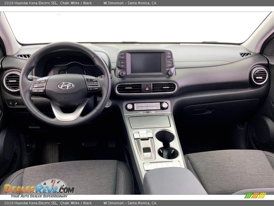 Front Seat of 2019 Hyundai Kona Electric SEL Photo #15