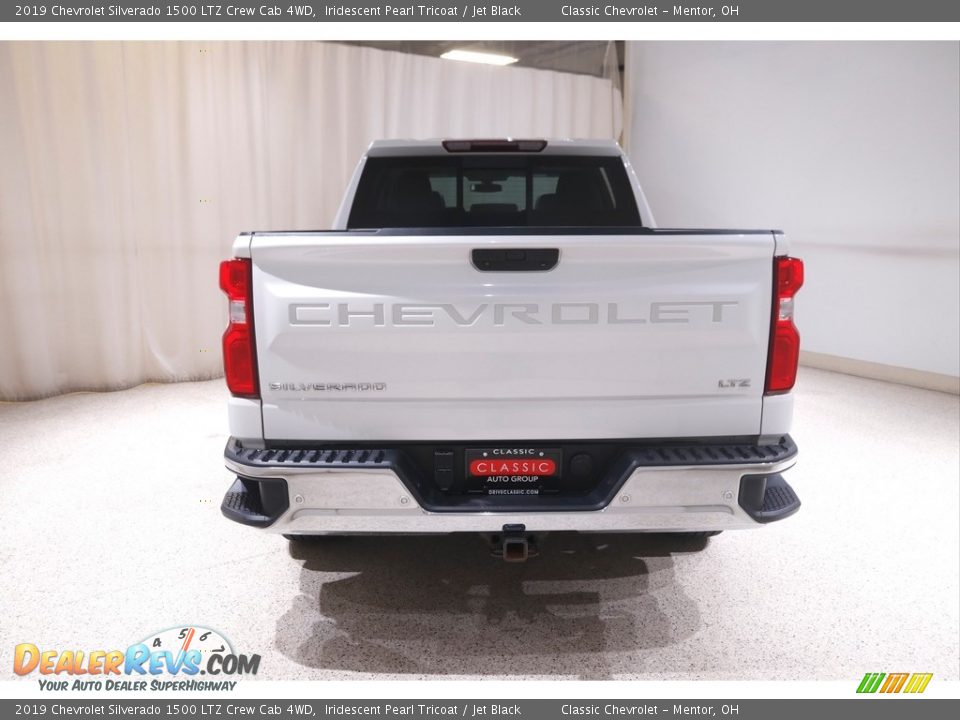 2019 Chevrolet Silverado 1500 LTZ Crew Cab 4WD Iridescent Pearl Tricoat / Jet Black Photo #21