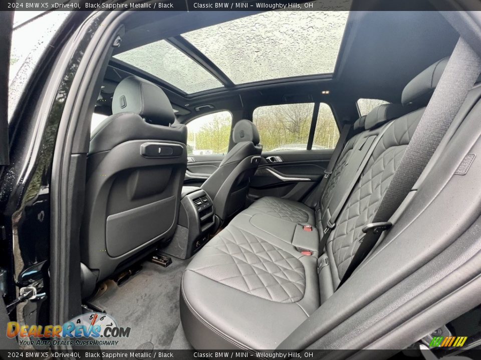 Rear Seat of 2024 BMW X5 xDrive40i Photo #3