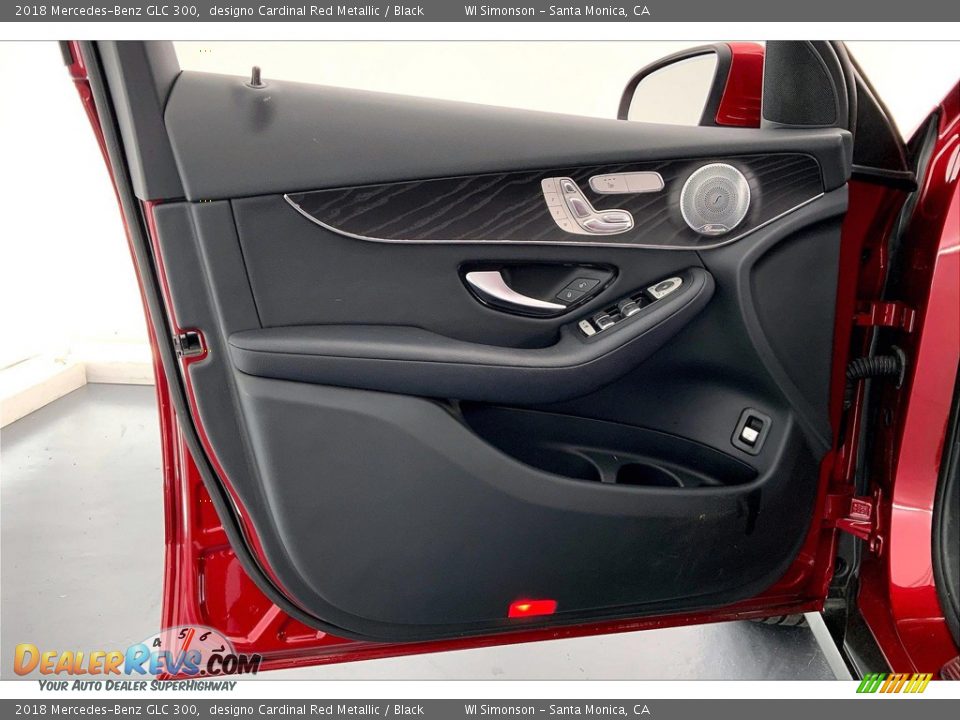 2018 Mercedes-Benz GLC 300 designo Cardinal Red Metallic / Black Photo #26