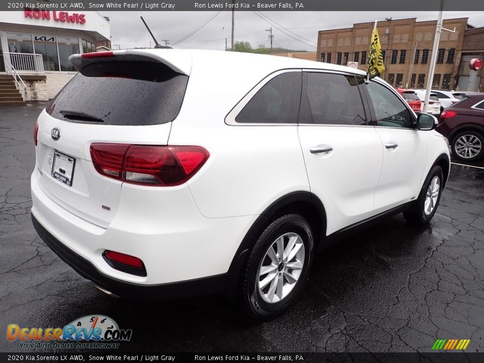 2020 Kia Sorento LX AWD Snow White Pearl / Light Gray Photo #8