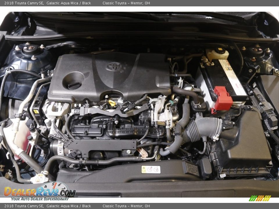 2018 Toyota Camry SE Galactic Aqua Mica / Black Photo #17