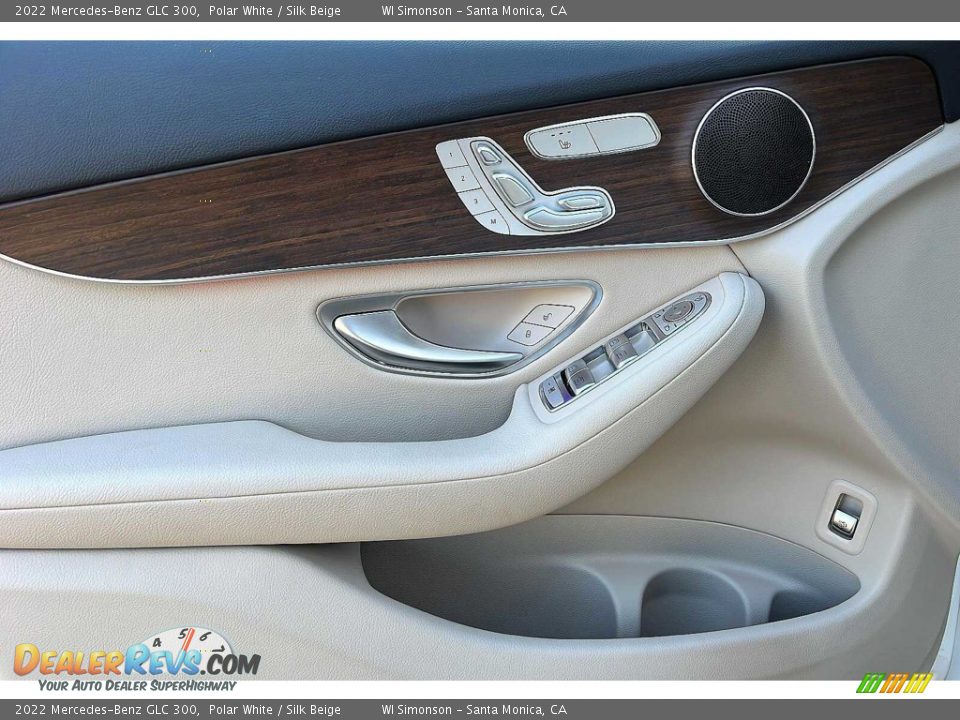 Door Panel of 2022 Mercedes-Benz GLC 300 Photo #11