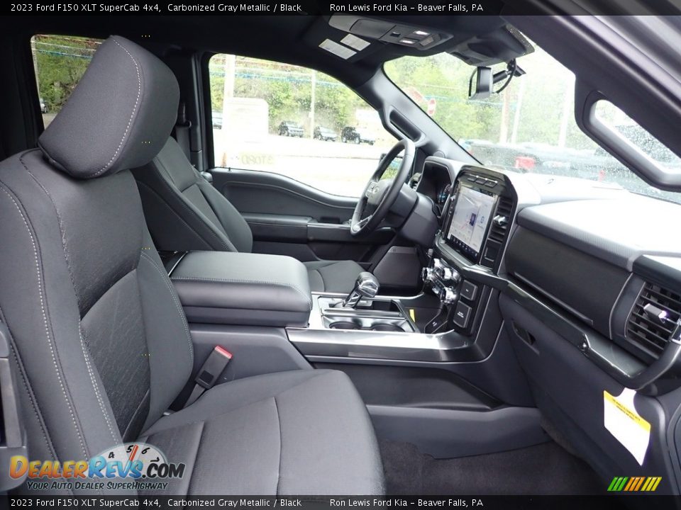 Front Seat of 2023 Ford F150 XLT SuperCab 4x4 Photo #12
