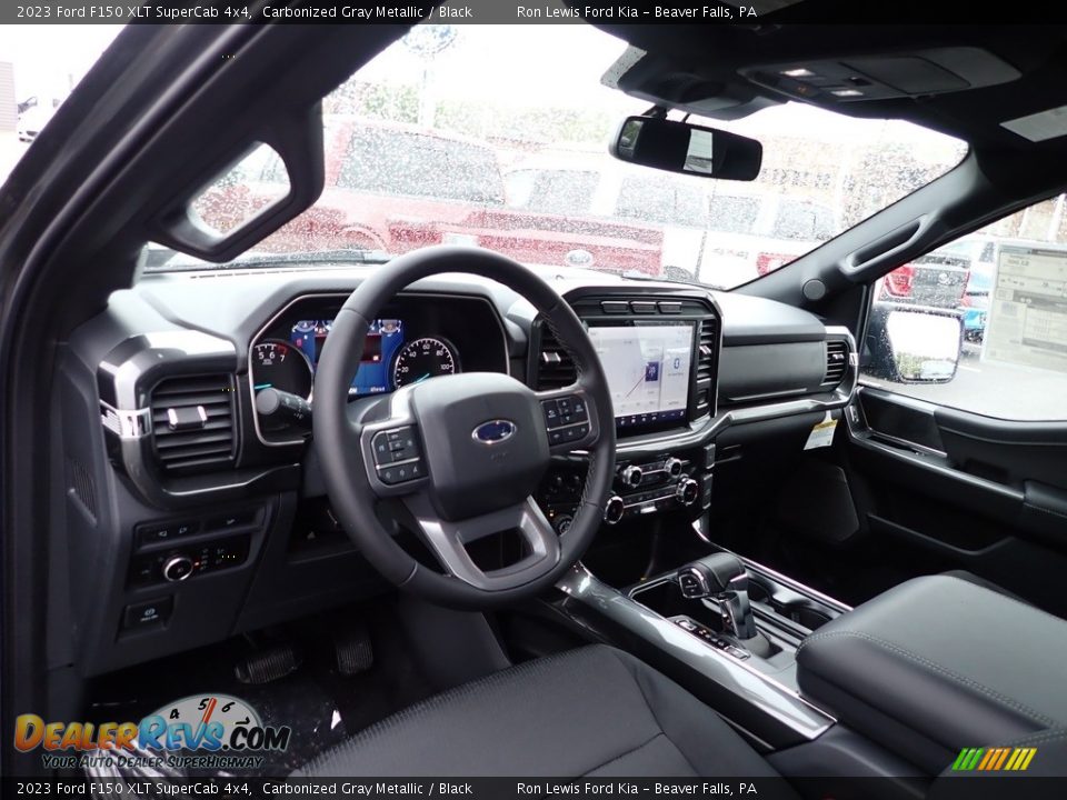 Front Seat of 2023 Ford F150 XLT SuperCab 4x4 Photo #13