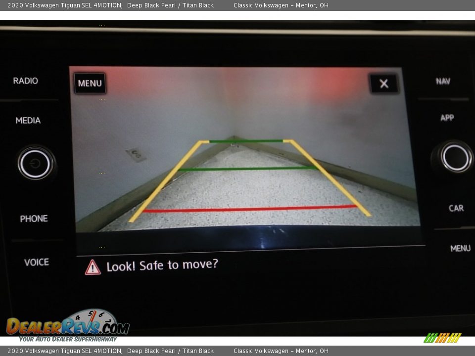 2020 Volkswagen Tiguan SEL 4MOTION Deep Black Pearl / Titan Black Photo #13