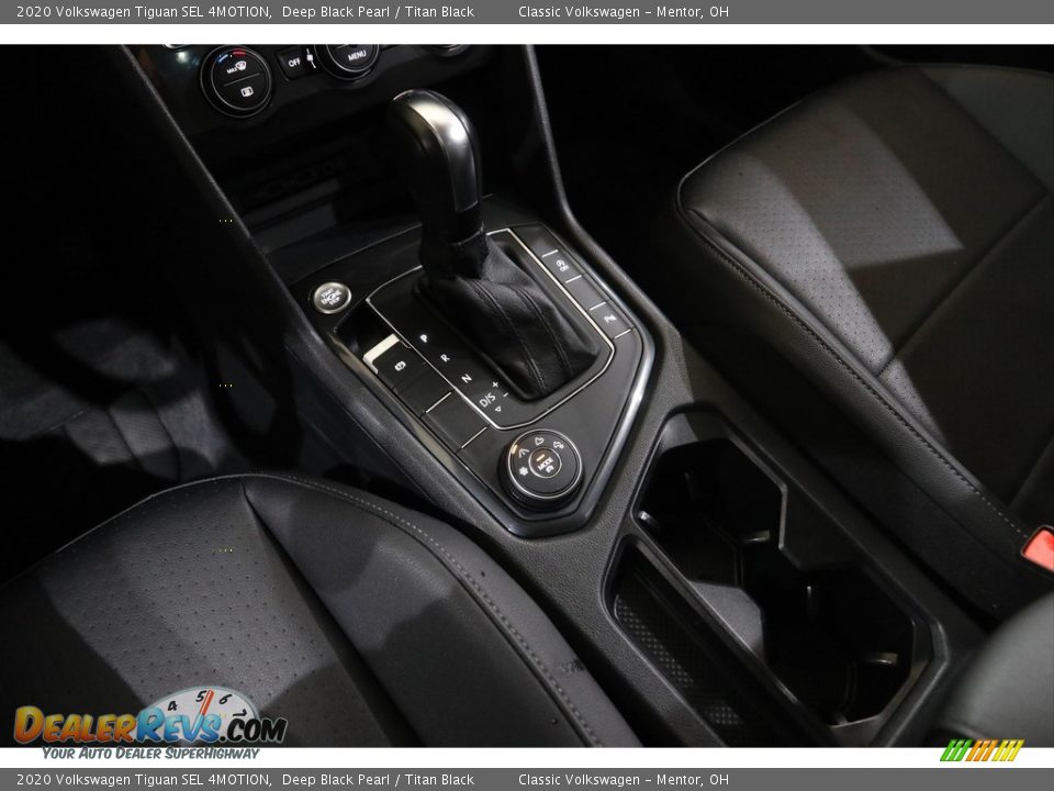 2020 Volkswagen Tiguan SEL 4MOTION Deep Black Pearl / Titan Black Photo #15