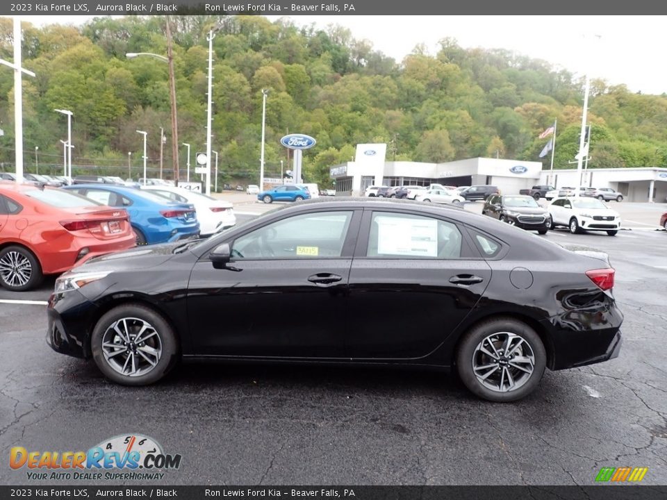 2023 Kia Forte LXS Aurora Black / Black Photo #5