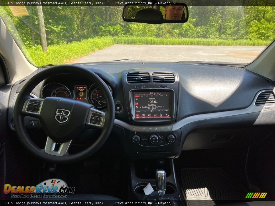2019 Dodge Journey Crossroad AWD Granite Pearl / Black Photo #18