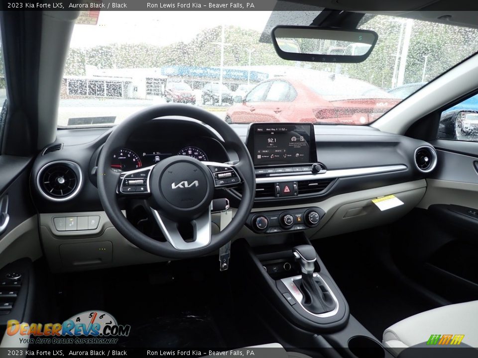 2023 Kia Forte LXS Aurora Black / Black Photo #13