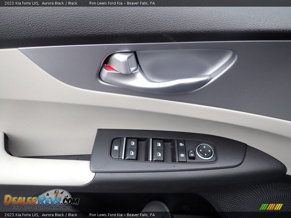 2023 Kia Forte LXS Aurora Black / Black Photo #15