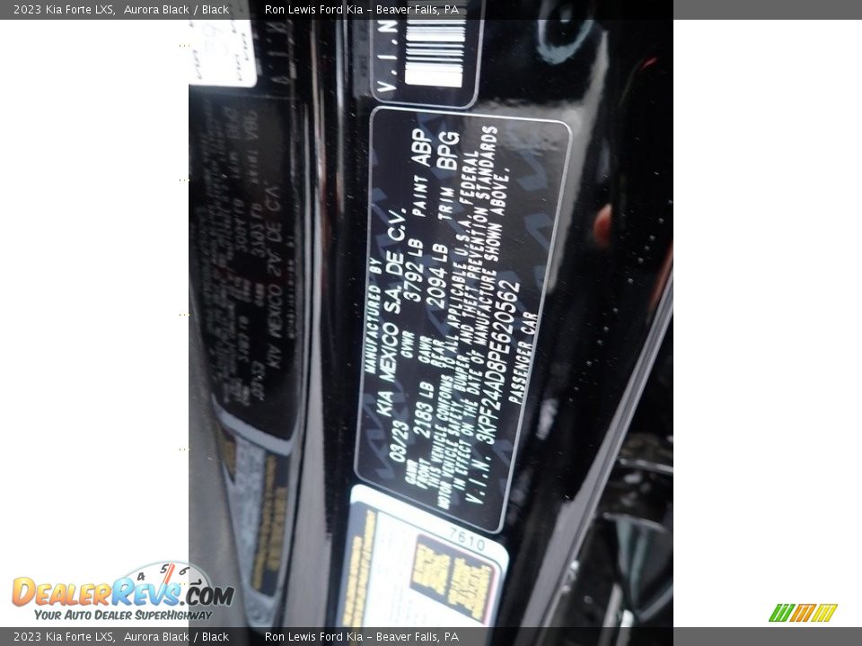 2023 Kia Forte LXS Aurora Black / Black Photo #20