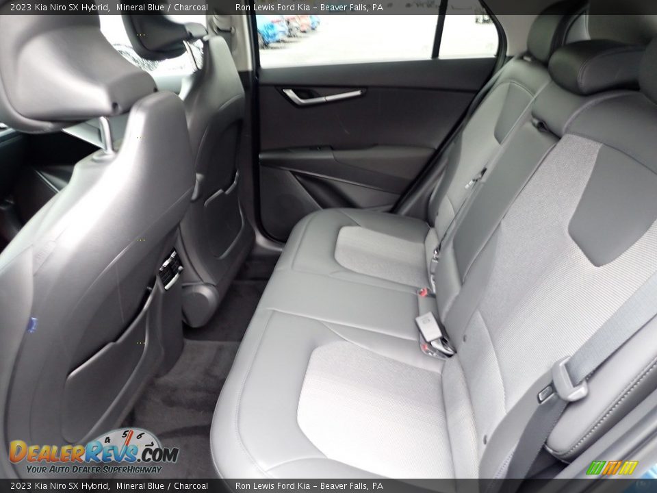 2023 Kia Niro SX Hybrid Mineral Blue / Charcoal Photo #12