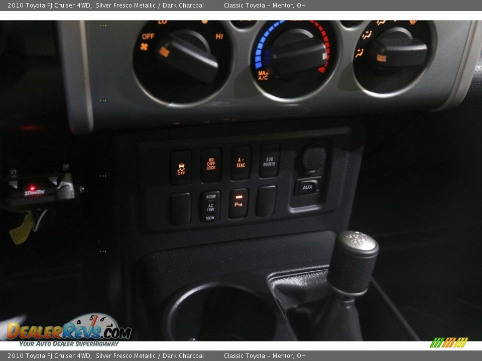 2010 Toyota FJ Cruiser 4WD Silver Fresco Metallic / Dark Charcoal Photo #12