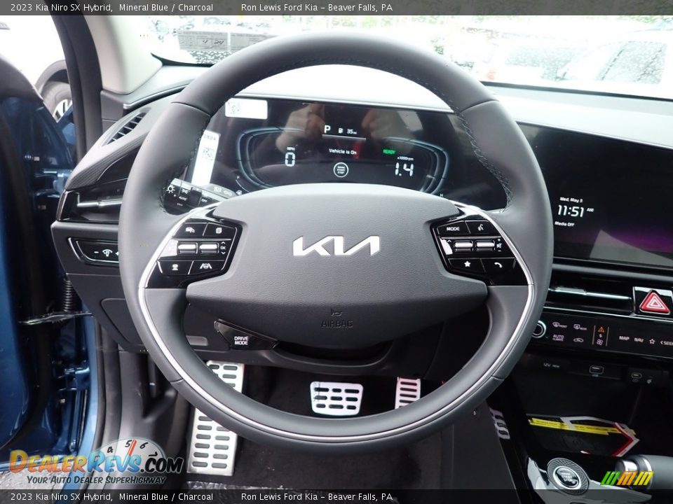 2023 Kia Niro SX Hybrid Mineral Blue / Charcoal Photo #19