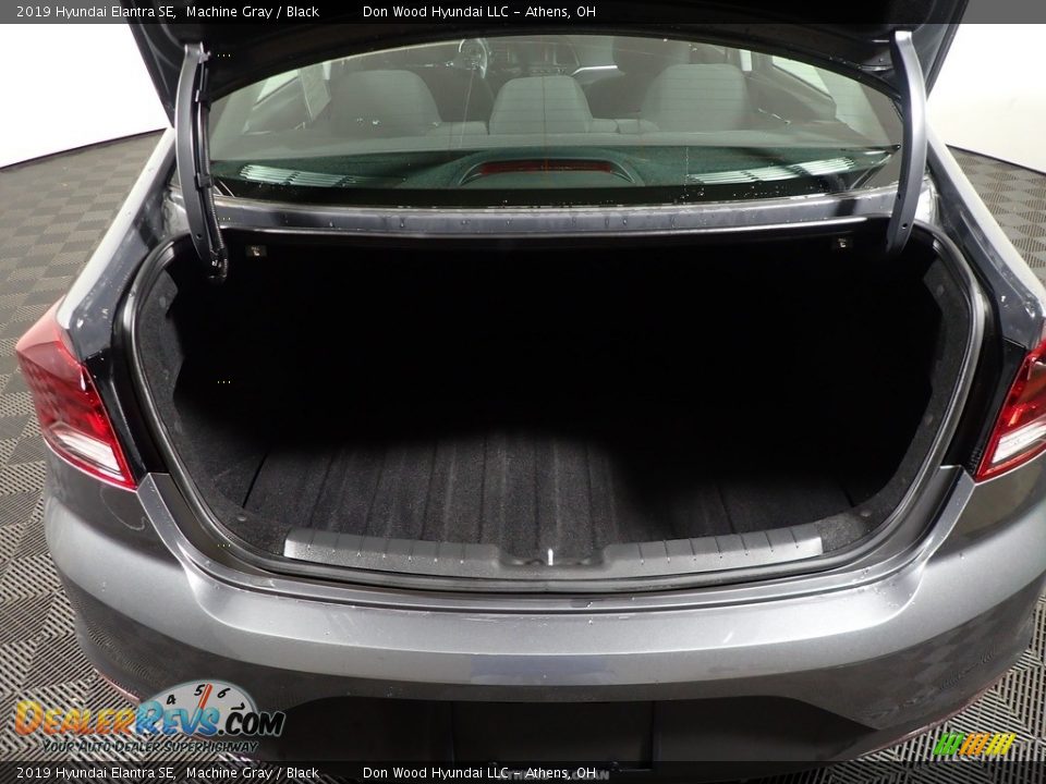 2019 Hyundai Elantra SE Machine Gray / Black Photo #15