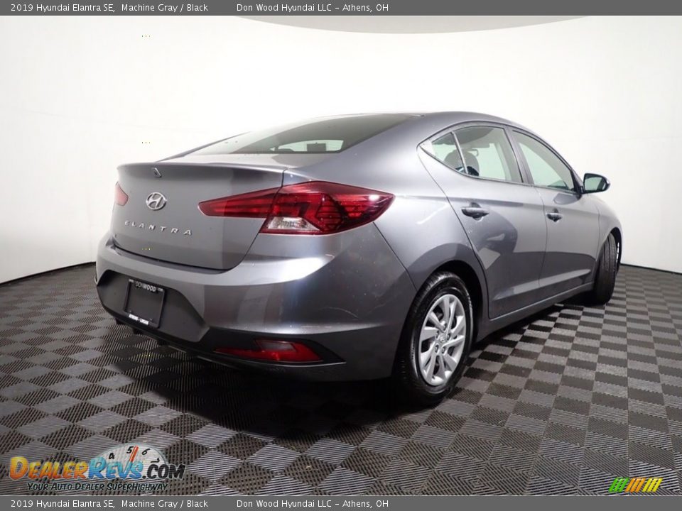 2019 Hyundai Elantra SE Machine Gray / Black Photo #16