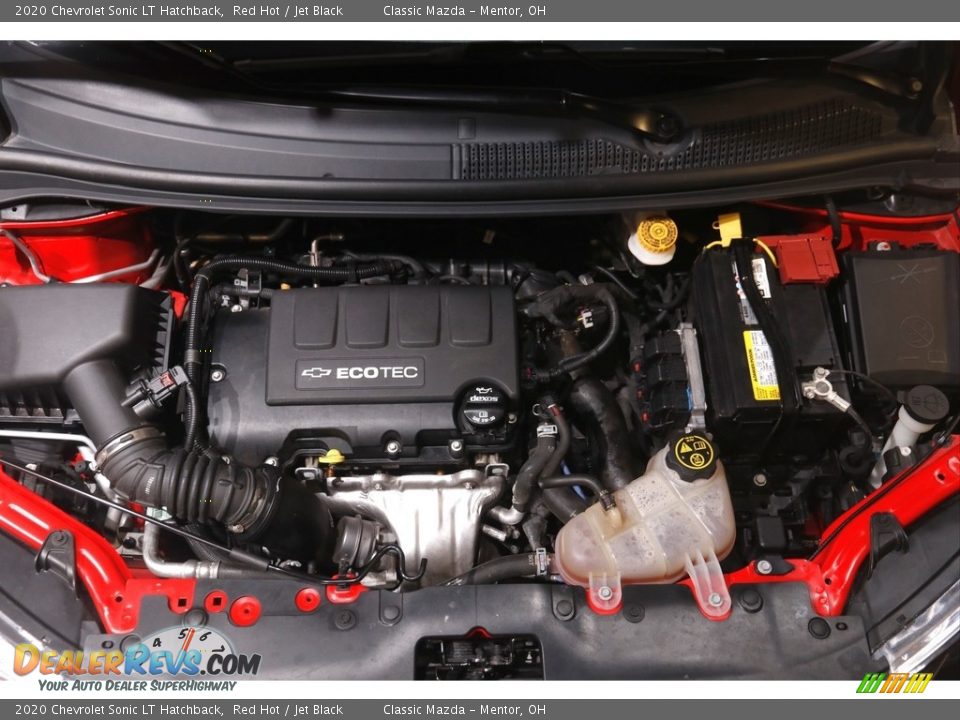 2020 Chevrolet Sonic LT Hatchback Red Hot / Jet Black Photo #17