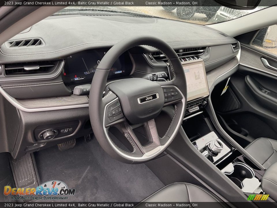 Dashboard of 2023 Jeep Grand Cherokee L Limited 4x4 Photo #6