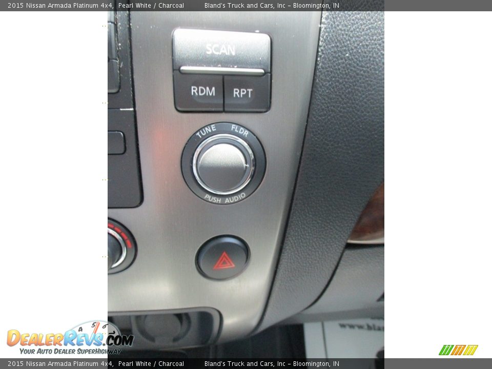 Controls of 2015 Nissan Armada Platinum 4x4 Photo #17