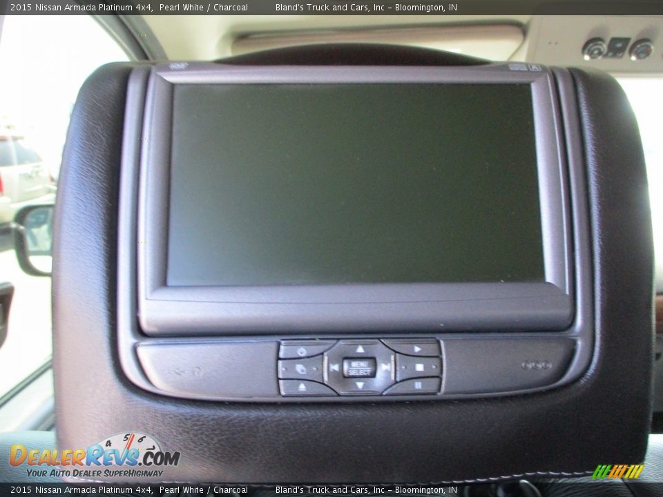 Entertainment System of 2015 Nissan Armada Platinum 4x4 Photo #25