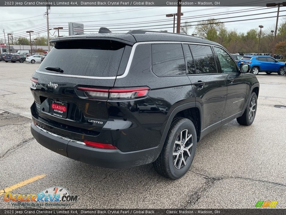 2023 Jeep Grand Cherokee L Limited 4x4 Diamond Black Crystal Pearl / Global Black Photo #11