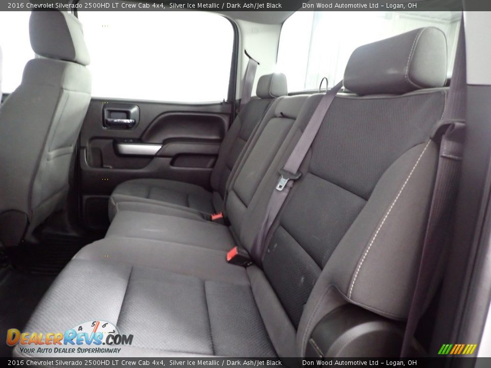 2016 Chevrolet Silverado 2500HD LT Crew Cab 4x4 Silver Ice Metallic / Dark Ash/Jet Black Photo #21