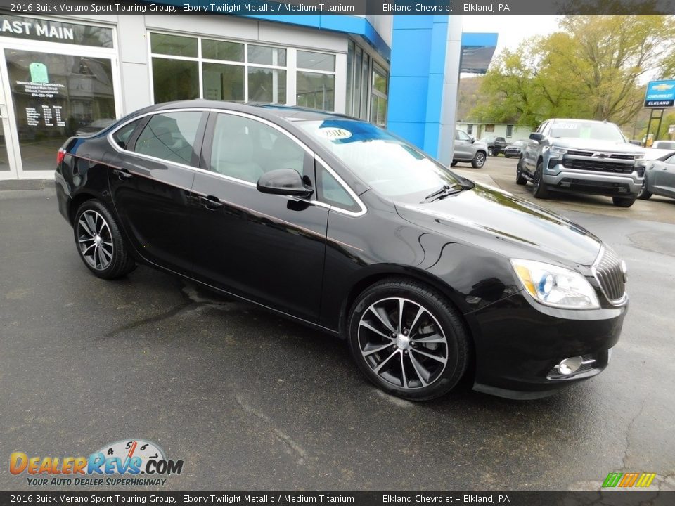 Front 3/4 View of 2016 Buick Verano Sport Touring Group Photo #6