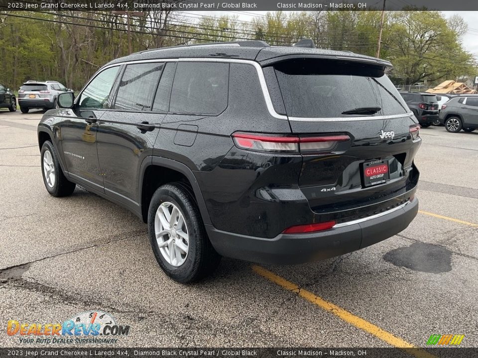 2023 Jeep Grand Cherokee L Laredo 4x4 Diamond Black Crystal Pearl / Global Black Photo #12