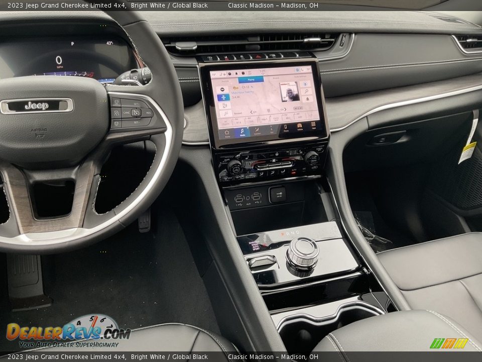 2023 Jeep Grand Cherokee Limited 4x4 Bright White / Global Black Photo #7