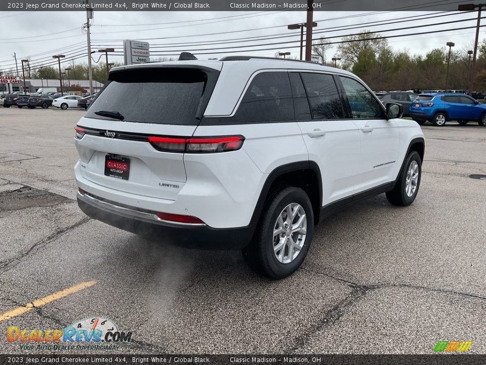 2023 Jeep Grand Cherokee Limited 4x4 Bright White / Global Black Photo #10