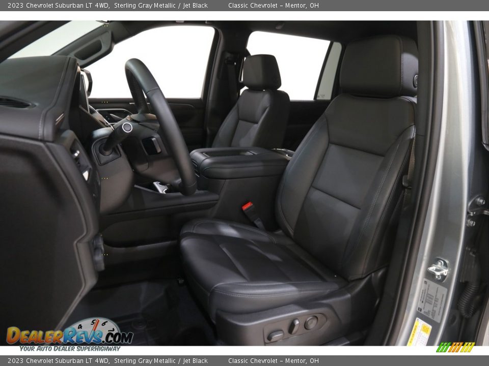 Front Seat of 2023 Chevrolet Suburban LT 4WD Photo #5