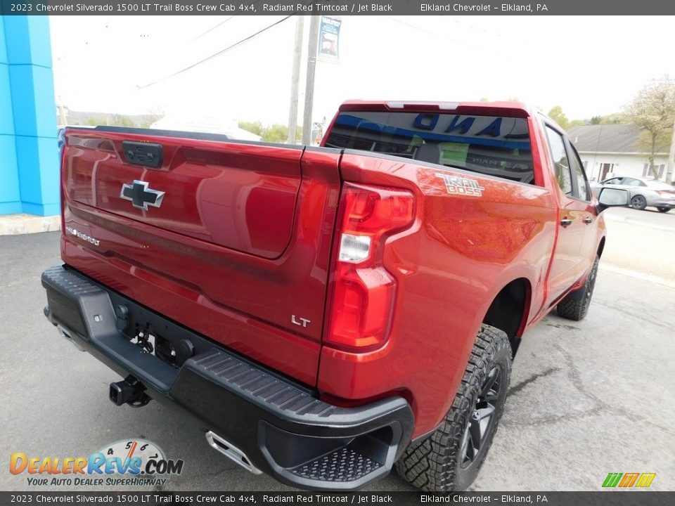 2023 Chevrolet Silverado 1500 LT Trail Boss Crew Cab 4x4 Radiant Red Tintcoat / Jet Black Photo #9