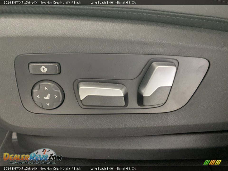 Controls of 2024 BMW X5 xDrive40i Photo #11