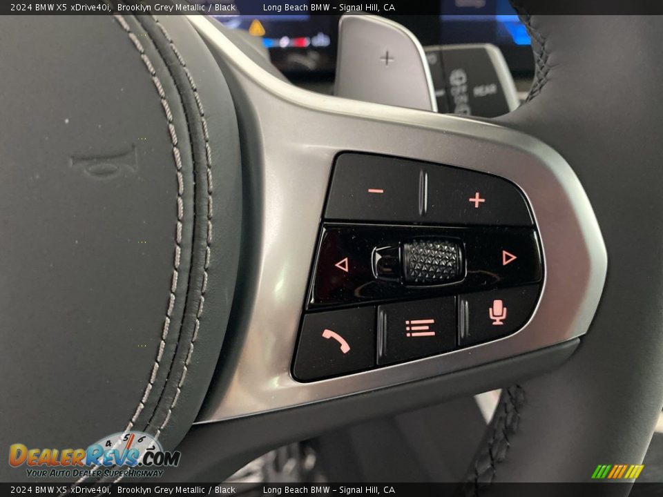 2024 BMW X5 xDrive40i Steering Wheel Photo #16