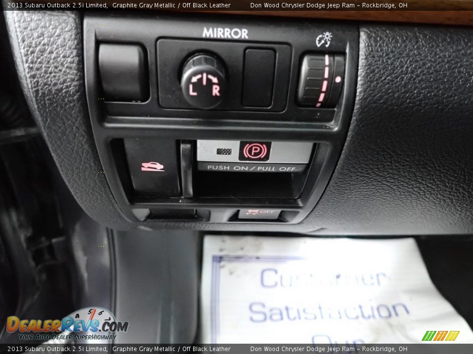 2013 Subaru Outback 2.5i Limited Graphite Gray Metallic / Off Black Leather Photo #16