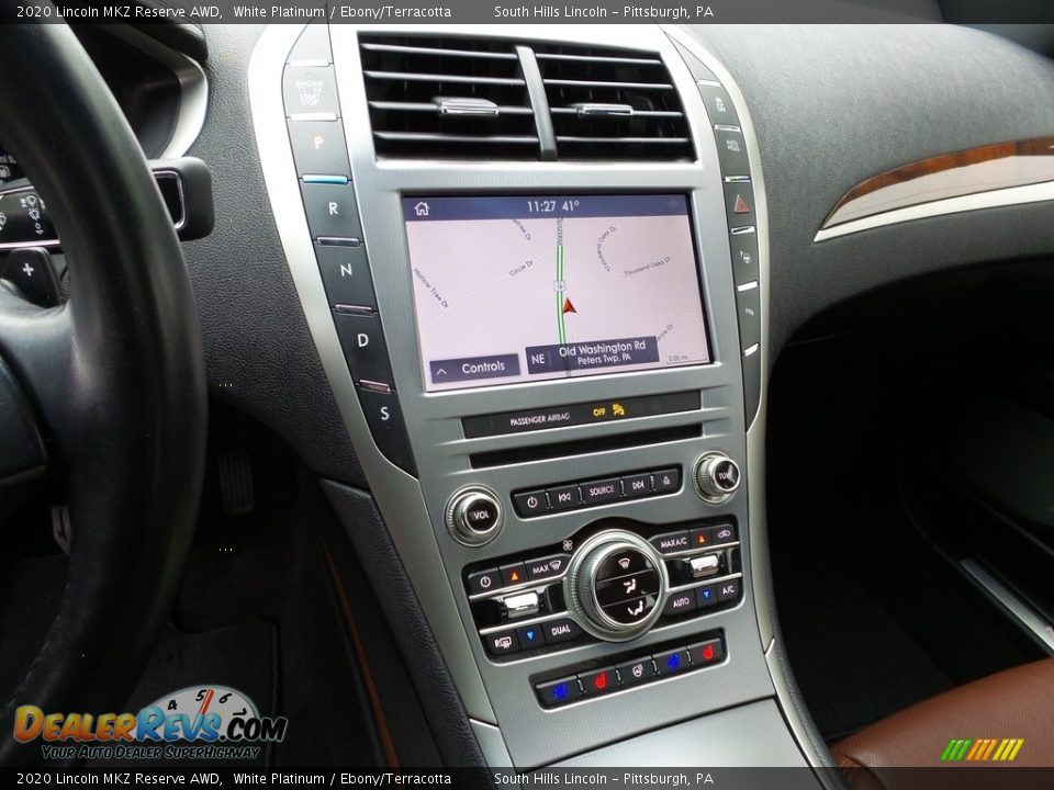 Controls of 2020 Lincoln MKZ Reserve AWD Photo #22