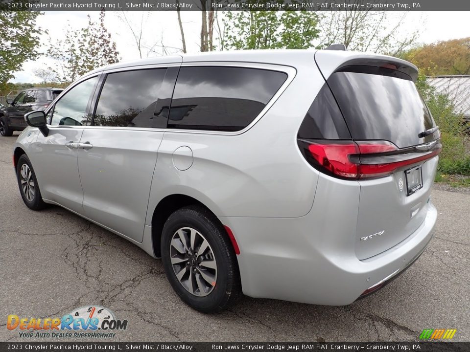 2023 Chrysler Pacifica Hybrid Touring L Silver Mist / Black/Alloy Photo #3