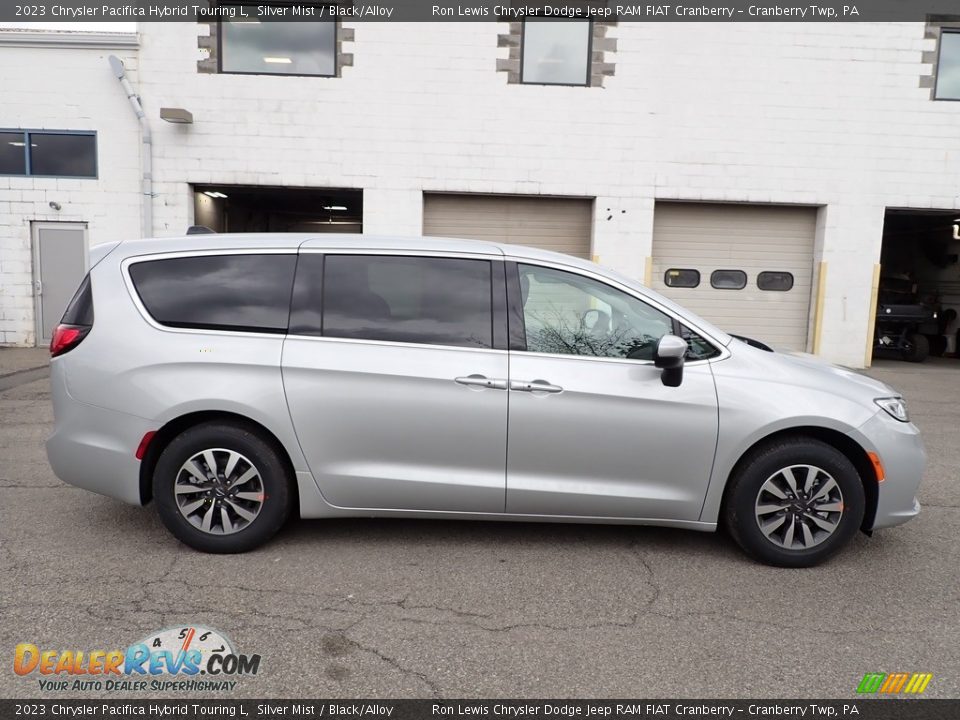 2023 Chrysler Pacifica Hybrid Touring L Silver Mist / Black/Alloy Photo #6