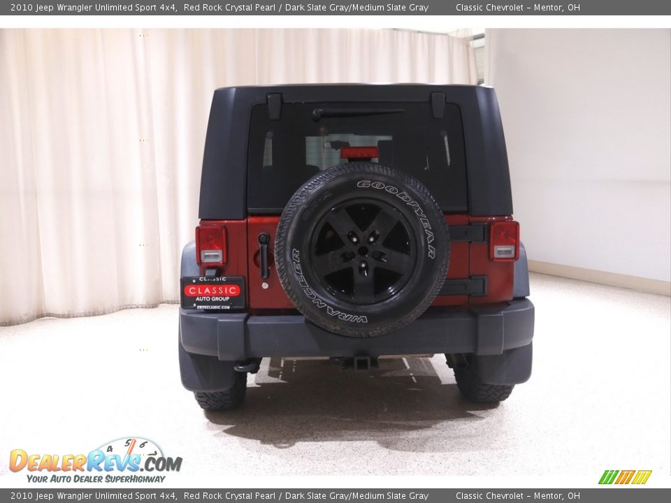 2010 Jeep Wrangler Unlimited Sport 4x4 Red Rock Crystal Pearl / Dark Slate Gray/Medium Slate Gray Photo #15