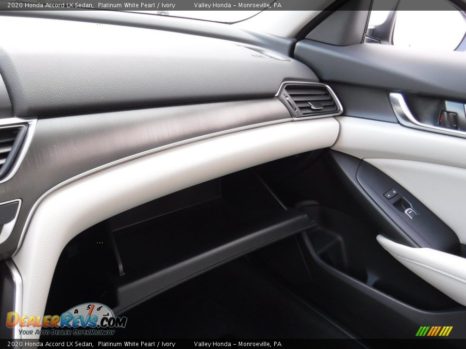 2020 Honda Accord LX Sedan Platinum White Pearl / Ivory Photo #21