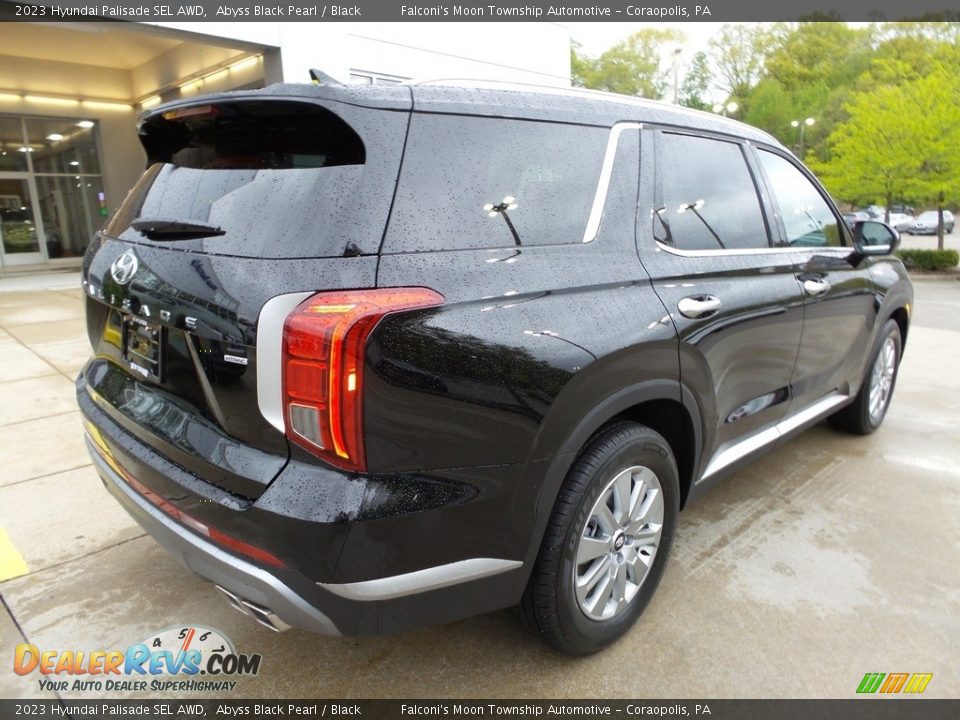 2023 Hyundai Palisade SEL AWD Abyss Black Pearl / Black Photo #2