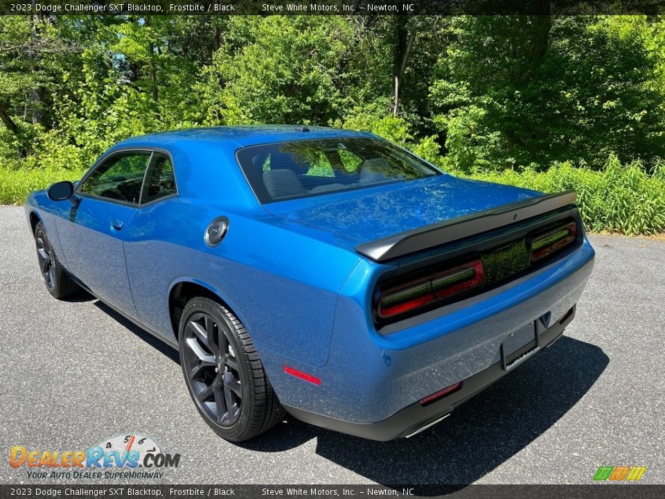 2023 Dodge Challenger SXT Blacktop Frostbite / Black Photo #8